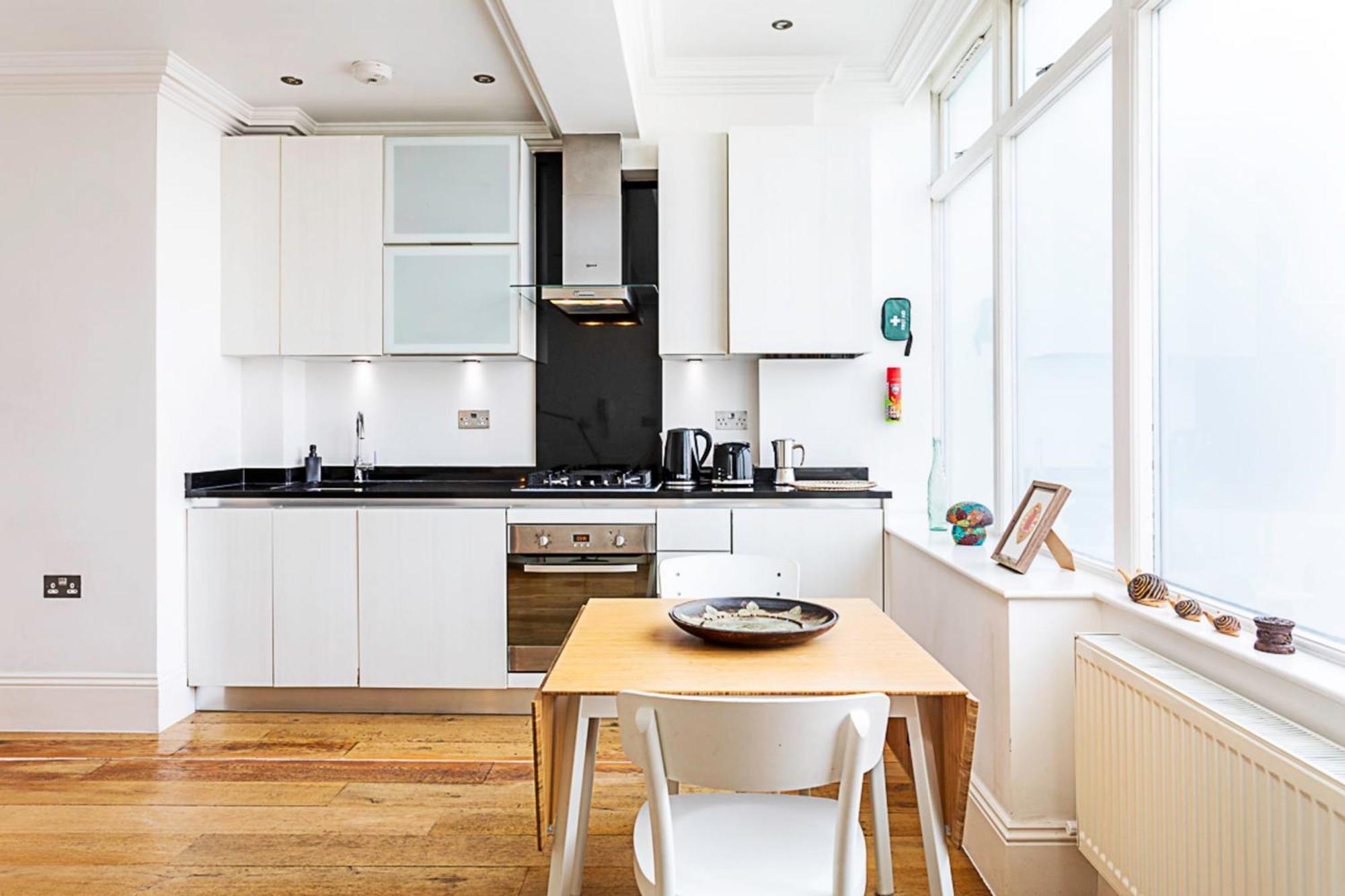 Charming One Bedroom Flat In Islington Londra