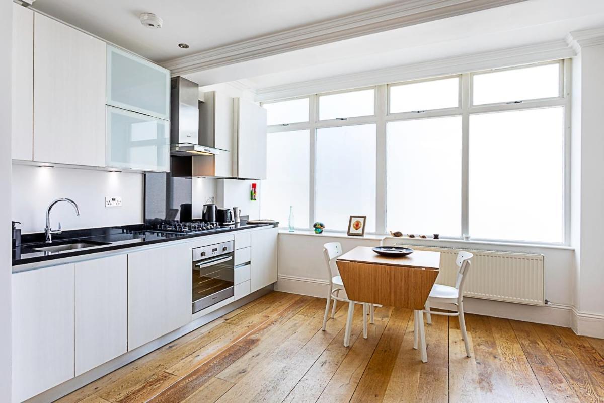Дом отдыха Charming One Bedroom Flat In Islington Лондон
